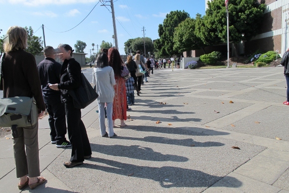 A long line of people waiting to enter the Superior Court of California, County of Alameda, Hayward Hall of Justice, 24405 Amador Street, Hayward, CA. Photo by BF Newhall