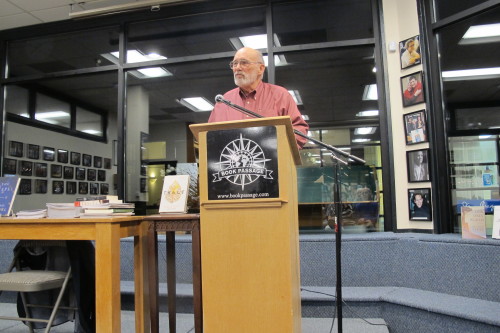 Jack Shoemaker of Counterpoint Press spoke at the Oct. 5 meeting of Left Coast Writers.