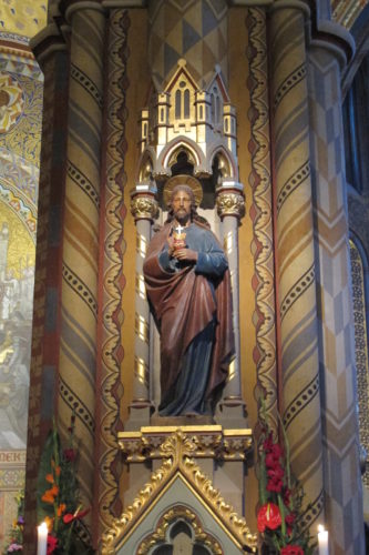Statue of Jesus in the Matthias Church, Budapest. Photo by Barbara Newhall