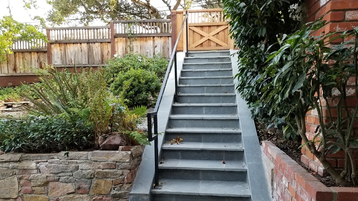 our-new-patio Connecticut-blue-stone-stairs