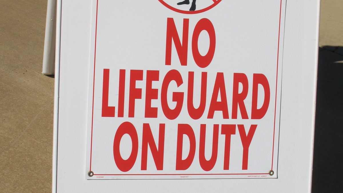 no-lifeguard-on-duty