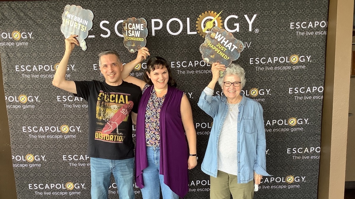 am I too old to lose that weight? escape-room-victors