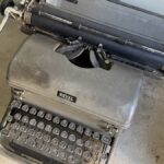 old-manual-royal-typewriter