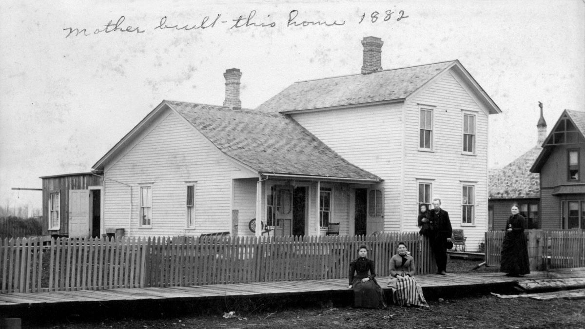 kids leave home Scottville-michigan-house