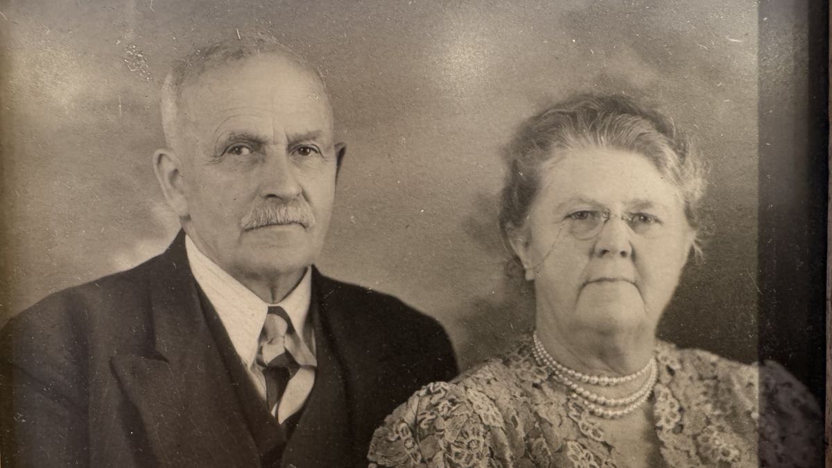  Living to 100 -- And Then Some david-and-ruth-falconer